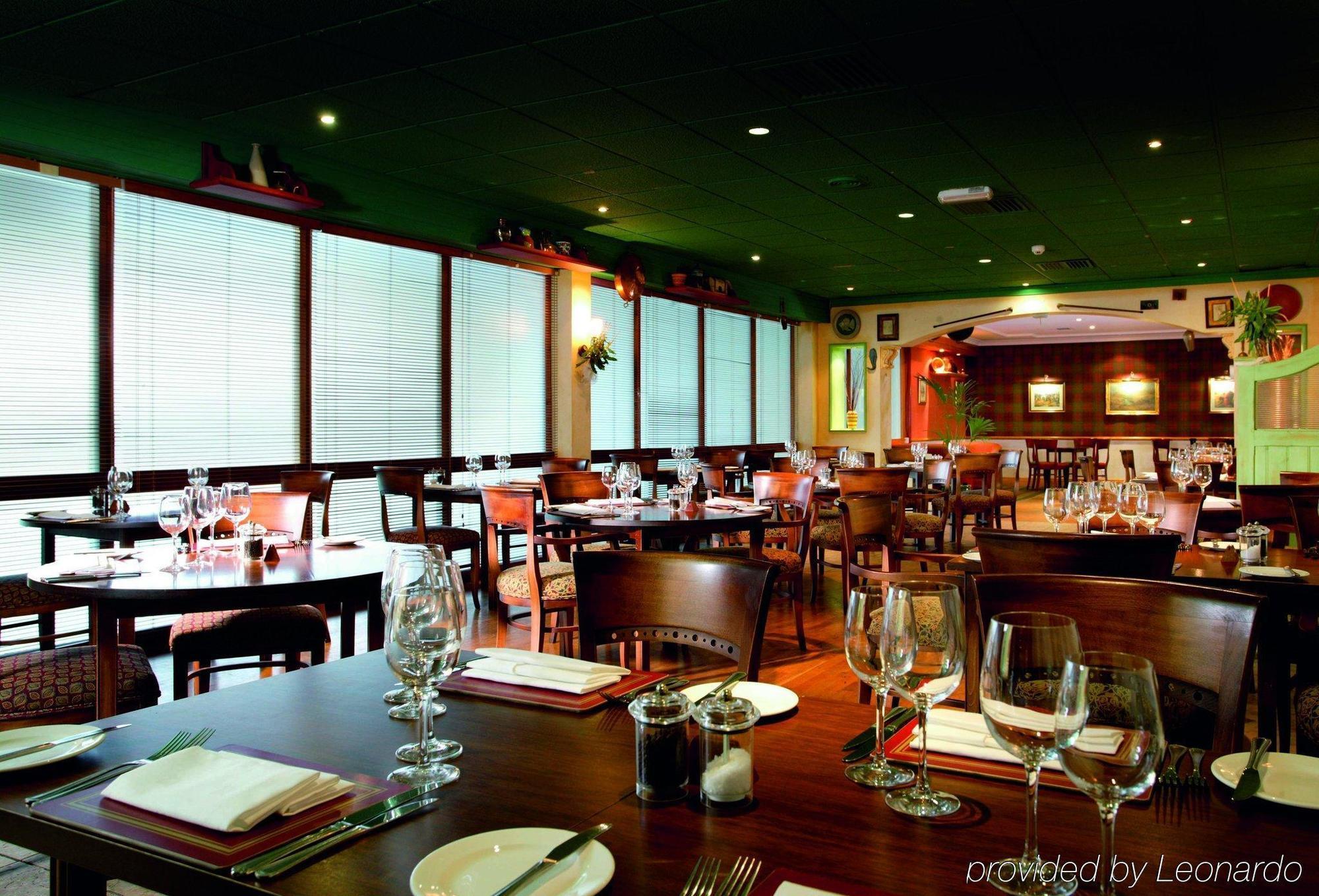 Macdonald Forest Hills Hotel & Spa Aberfoyle  Bagian luar foto